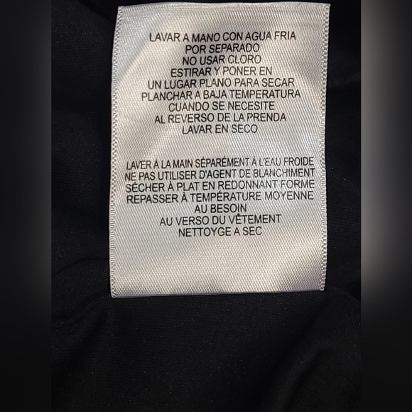 Maggy London V-neckline Ruched Waistline Tiered Skirt Dress Black/ Gold Metallic - Picture 3 of 13